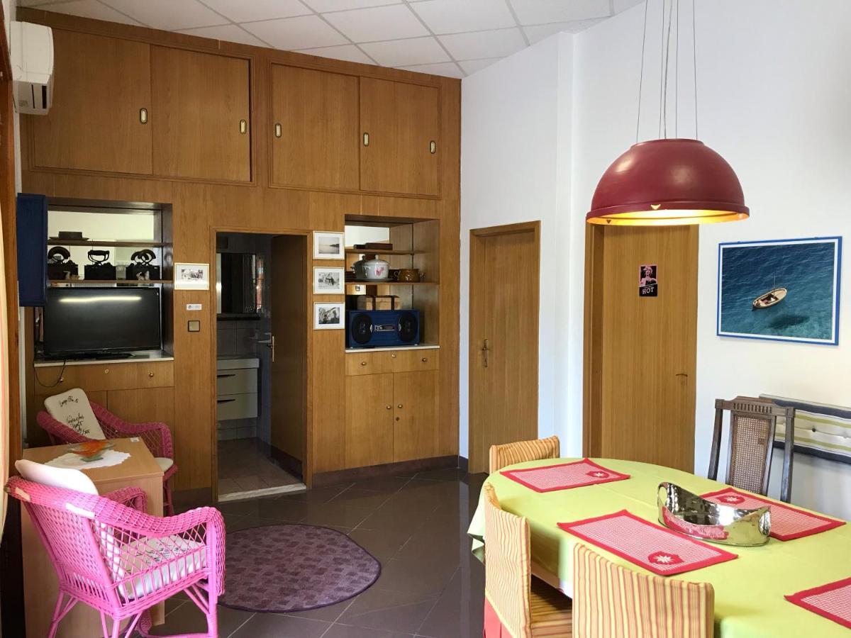 Rozita Seaside Relax Apartments Podgora Kültér fotó
